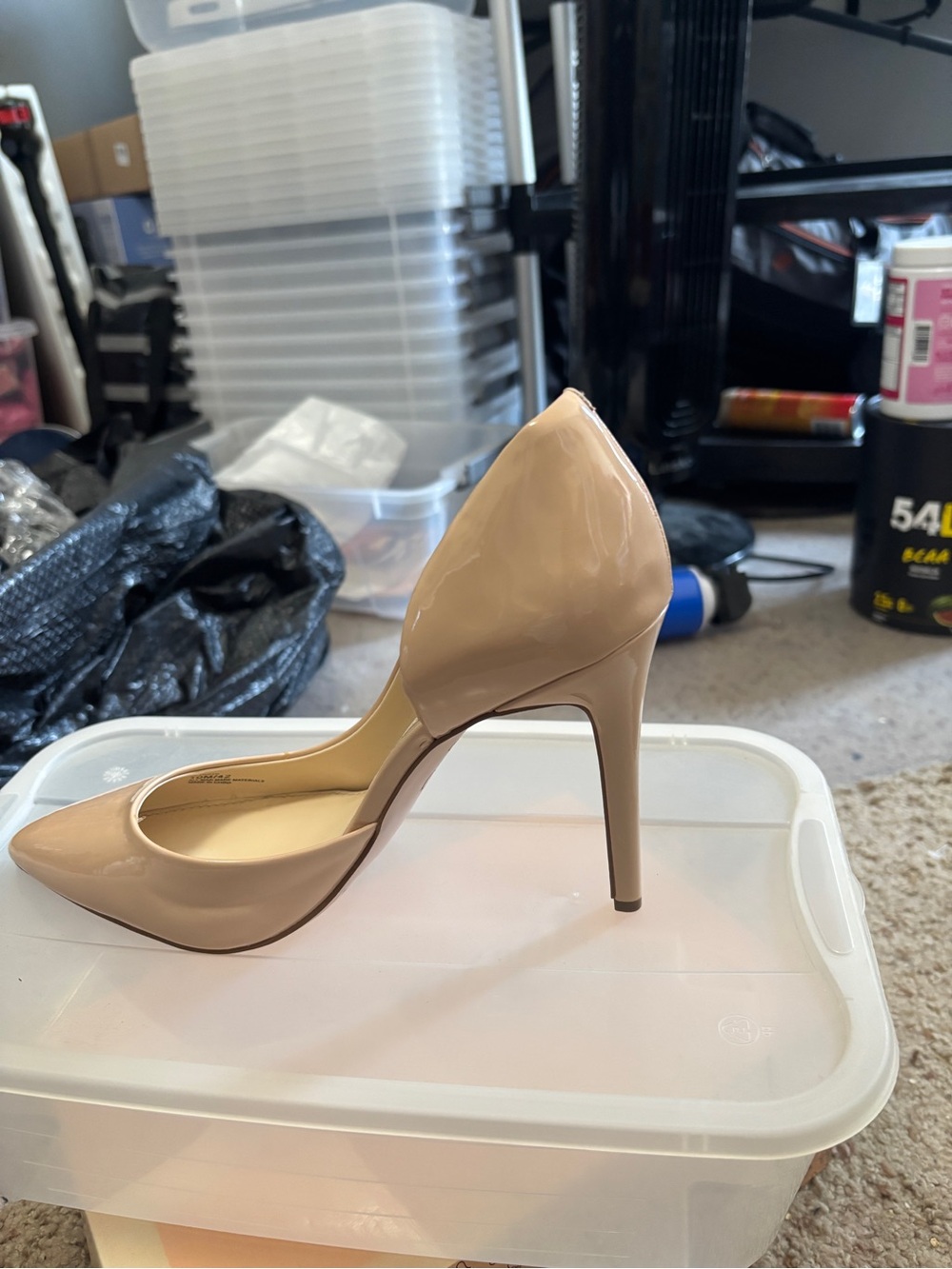 Jessica Simpson new Women’s Nude Patent Pointed-Toe Stiletto Pump